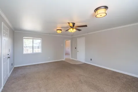 701 SW 23rd Street Redmond OR 97756