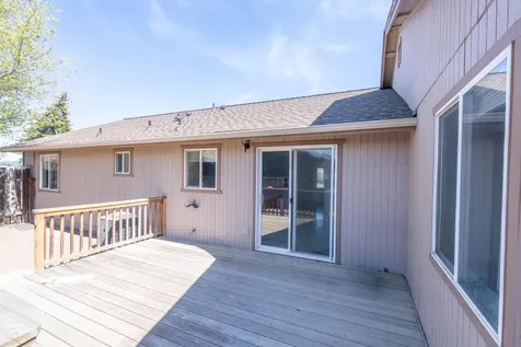 701 SW 23rd Street Redmond OR 97756