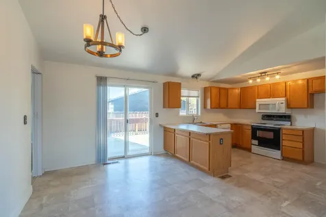 701 SW 23rd Street Redmond OR 97756