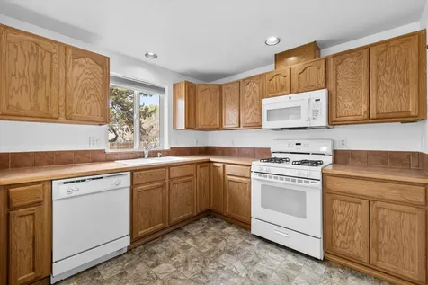 3187 NE Stonebrook Drive Bend OR 97701