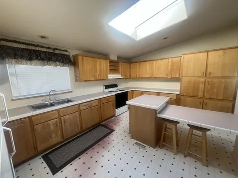 2220 Springwood Drive Chiloquin OR 97624