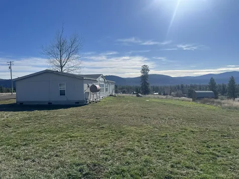 2220 Springwood Drive Chiloquin OR 97624