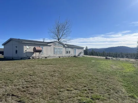 2220 Springwood Drive Chiloquin OR 97624