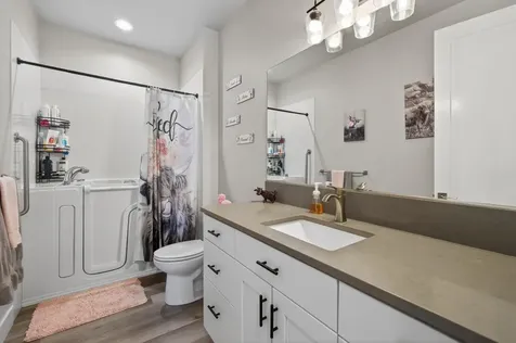 4637 SW Antelope Avenue Redmond OR 97756