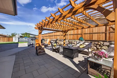 4637 SW Antelope Avenue Redmond OR 97756