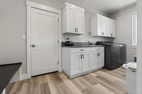 4637 SW Antelope Avenue Redmond OR 97756