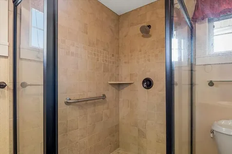 726 NW Birch Avenue Redmond OR 97756