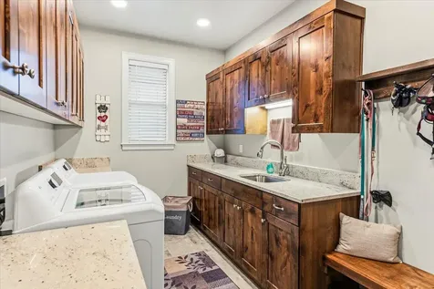 63114 Pikes Court Bend OR 97701