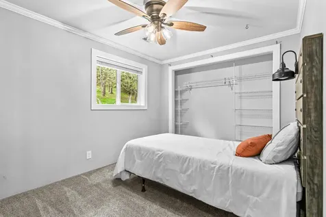 4131 W Griffin Creek Road Medford OR 97501