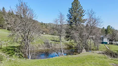4131 W Griffin Creek Road Medford OR 97501