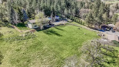 4131 W Griffin Creek Road Medford OR 97501