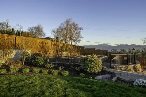3274 Annapolis Drive Medford OR 97504