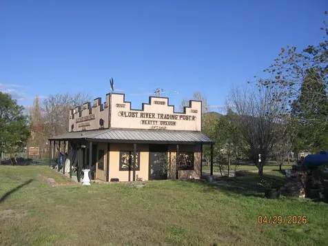 24086 Yellow Jacket Springs Road Beatty OR 97621