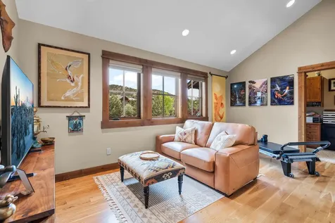 15403 SW Hope Vista Drive Powell Butte OR 97753
