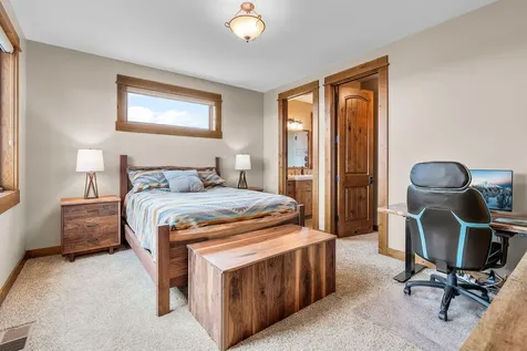 15403 SW Hope Vista Drive Powell Butte OR 97753