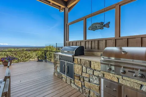 15403 SW Hope Vista Drive Powell Butte OR 97753