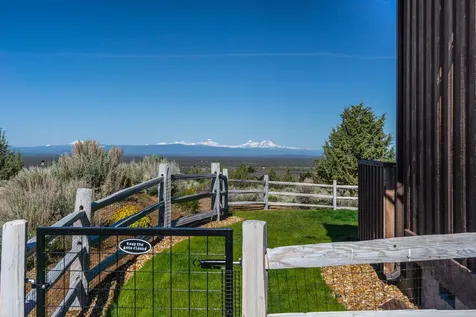 15403 SW Hope Vista Drive Powell Butte OR 97753