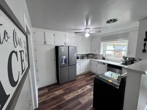 736 NW 3rd Street Grants Pass OR 97526
