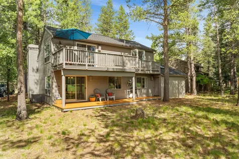 57308 Approach Lane Sunriver OR 97707