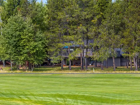 57308 Approach Lane Sunriver OR 97707