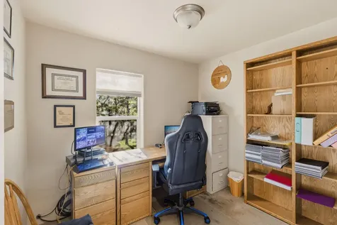395 S Livingston Way Grants Pass OR 97526