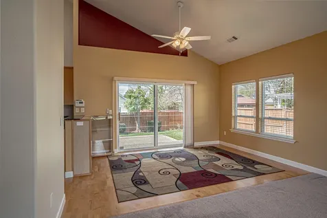 160 Keystone Way Eagle Point OR 97524