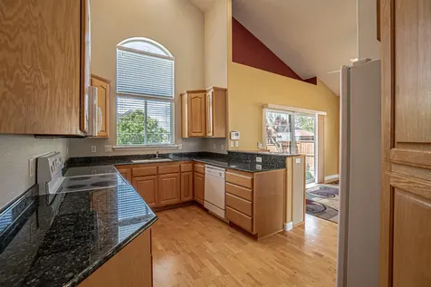 160 Keystone Way Eagle Point OR 97524