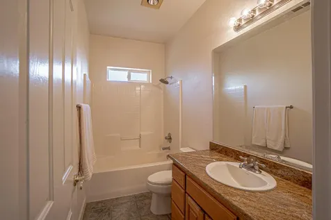 160 Keystone Way Eagle Point OR 97524