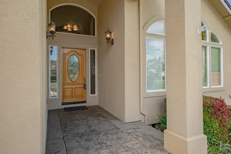 160 Keystone Way Eagle Point OR 97524