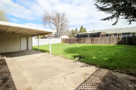 2816 Duell Avenue Medford OR 97501