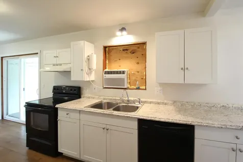 2816 Duell Avenue Medford OR 97501