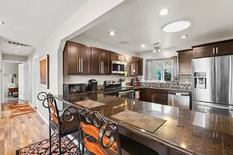 2987 Delta Waters Road Medford OR 97504