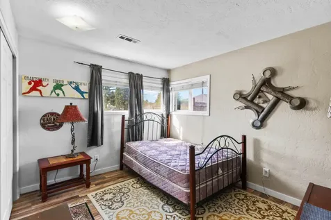 2987 Delta Waters Road Medford OR 97504