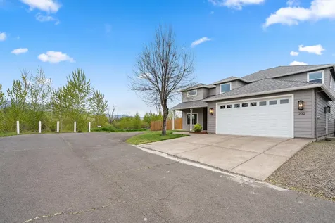 232 Willow Springs Drive Talent OR 97540
