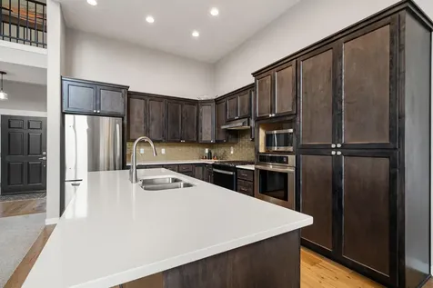 232 Willow Springs Drive Talent OR 97540