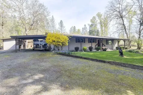 5600 Demaray Drive Grants Pass OR 97527
