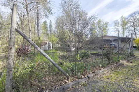 5600 Demaray Drive Grants Pass OR 97527