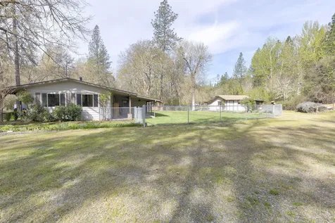 5600 Demaray Drive Grants Pass OR 97527