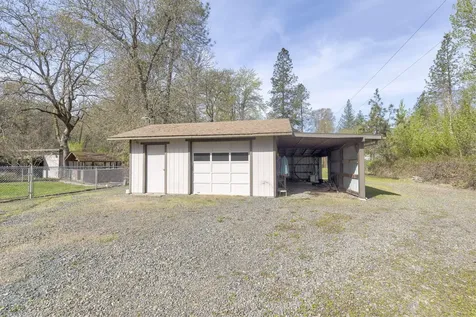 5600 Demaray Drive Grants Pass OR 97527