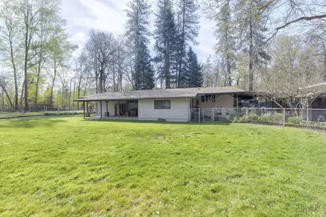 5600 Demaray Drive Grants Pass OR 97527