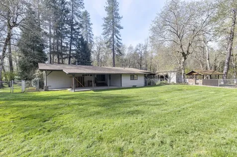 5600 Demaray Drive Grants Pass OR 97527