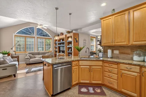 2232 Haviland Drive Grants Pass OR 97527