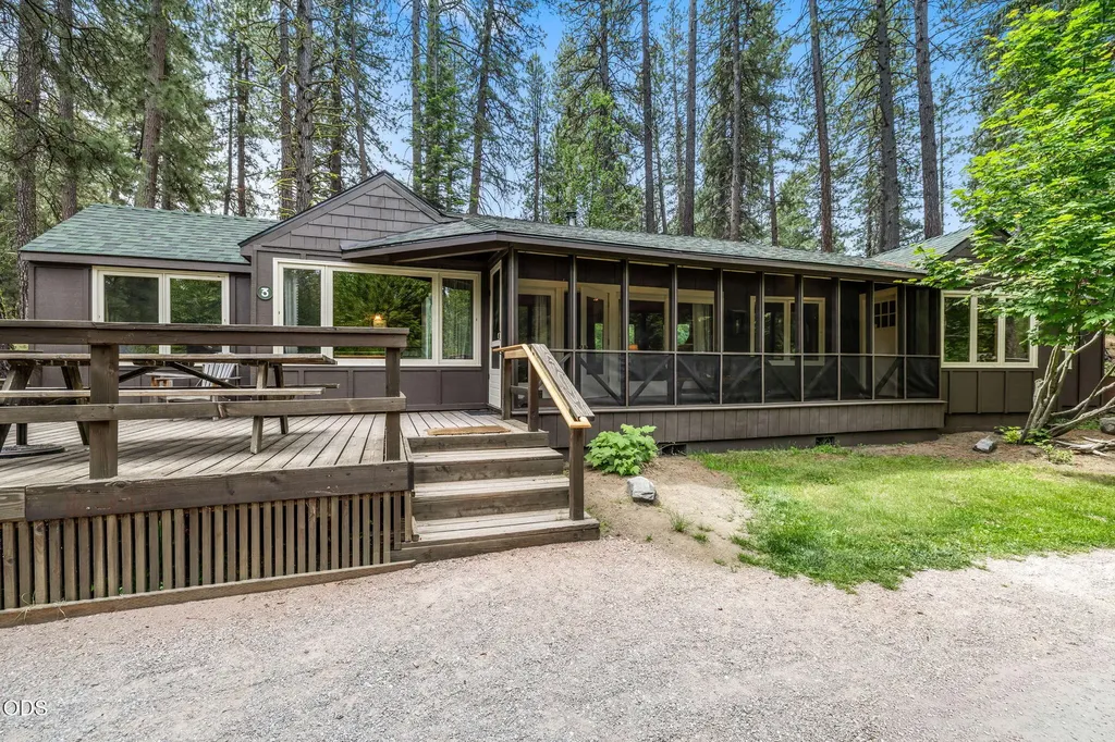 13375 SW Forest Service Road Camp Sherman OR 97730