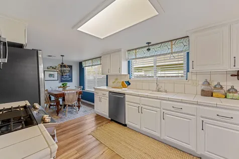 1206 Devonshire Way Grants Pass OR 97527
