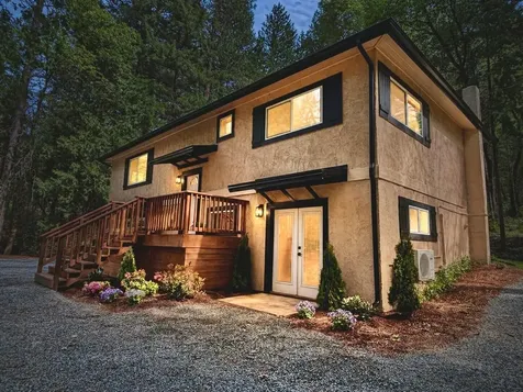 5125 Hugo Road Grants Pass OR 97526