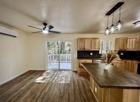 5125 Hugo Road Grants Pass OR 97526