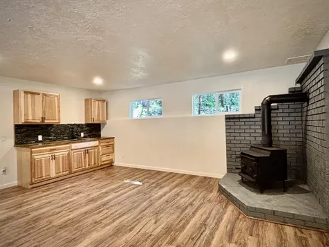 5125 Hugo Road Grants Pass OR 97526