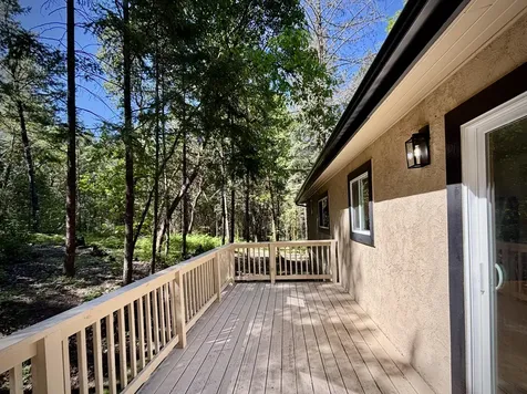 5125 Hugo Road Grants Pass OR 97526