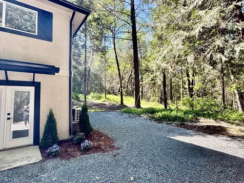 5125 Hugo Road Grants Pass OR 97526