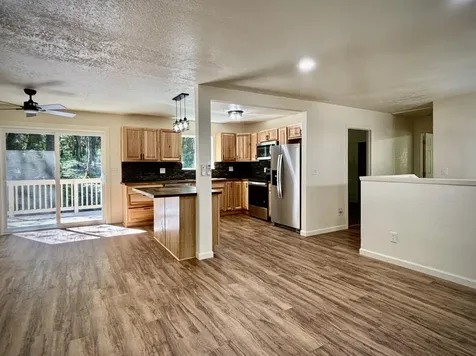 5125 Hugo Road Grants Pass OR 97526